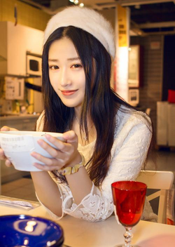 女生把坤让男生桶应用主界面展示